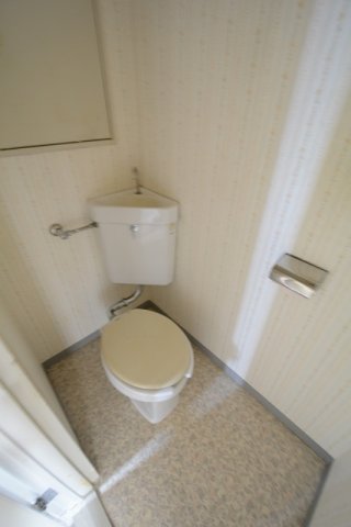 トイレ　温水洗浄便座付きでおすすめ！