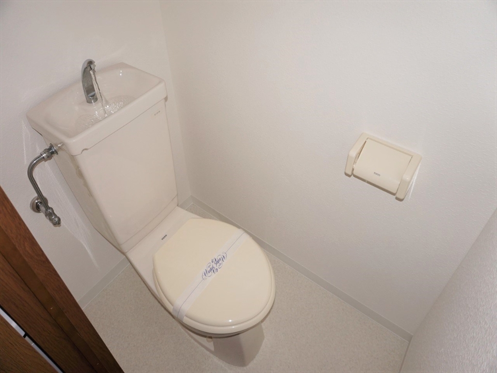 セゾンフルールのトイレ写真
