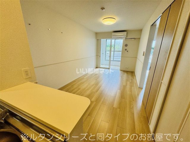 テラス南の居間写真
