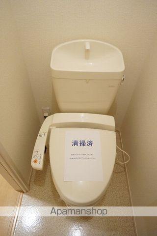 地下鉄名城線 茶屋ケ坂駅 徒歩28分 3階建 築19年のトイレ写真