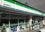 コンビニ　ファミリーマート 西中島南方店（コンビニ）まで255m