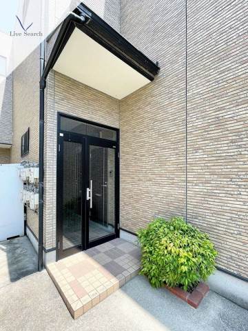 ピュア高宮参番館の外観写真