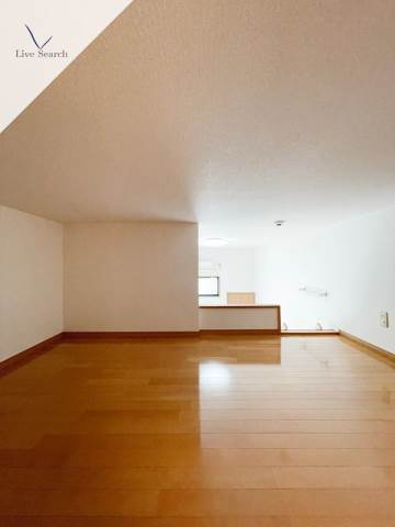 ピュア高宮参番館の内装写真