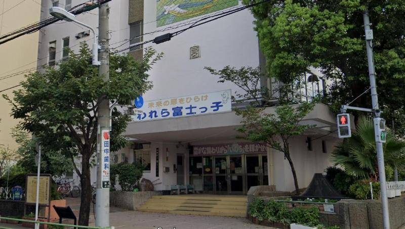 小学校　富士小学校（小学校）まで190m