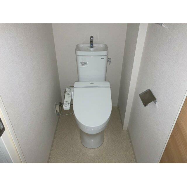 トイレ　※別部屋参考写真