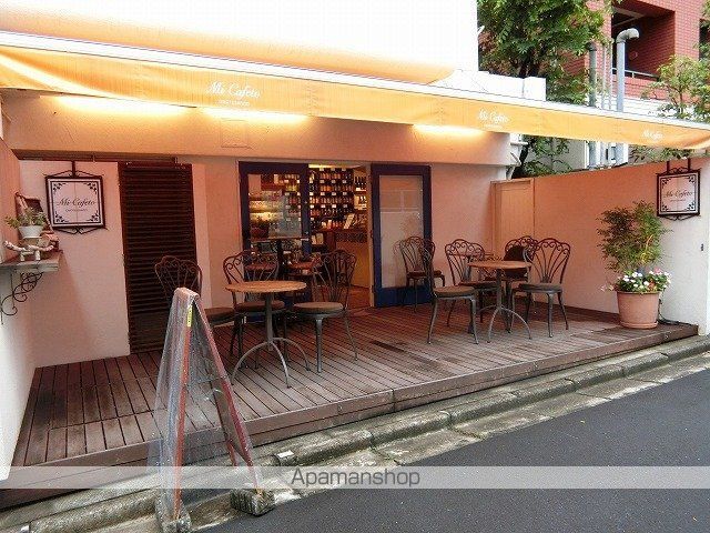 飲食店　カフェ（飲食店）まで50m
