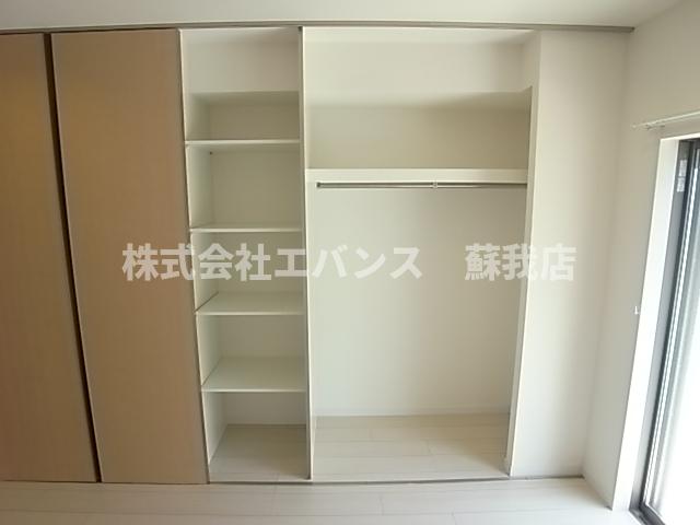 収納　たっぷりとした収納スペースです