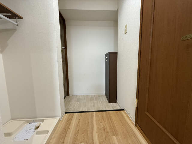 シャルム久屋の玄関写真