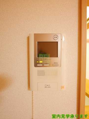 セキュリティ　同じ間取りの別部屋の写真で御座います。