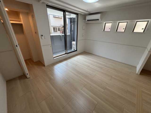 グランヴィル芦屋西の居間写真