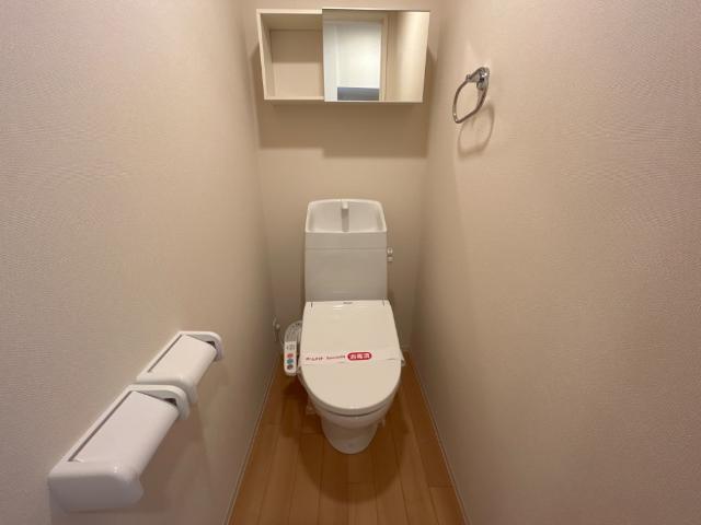 トイレ　シャワー付トイレ