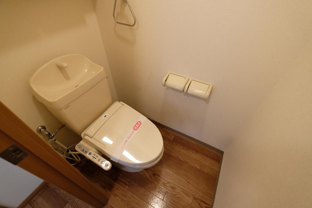 ハイムフローラのトイレ写真