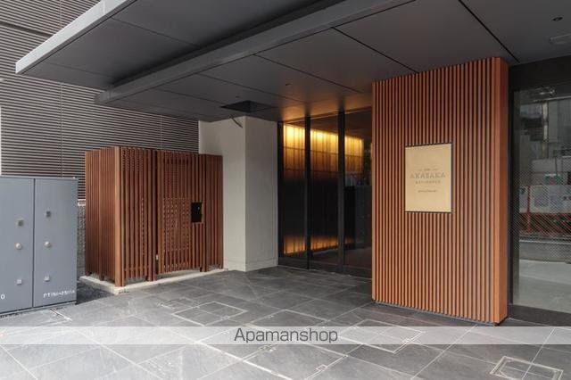 東京メトロ千代田線 赤坂駅 徒歩4分 10階建 築2年の外観写真