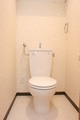 nourish美園のトイレ写真