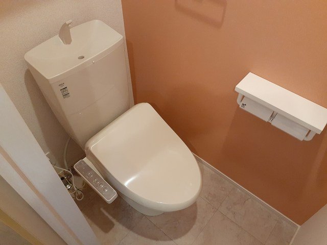 トイレ　コンパクトで使いやすいトイレです