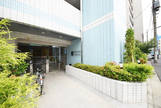 都営新宿線 菊川駅 徒歩7分 7階建 築20年の外観写真