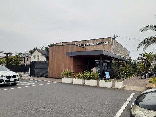 飲食店　スターバックスさいたま大和田店（飲食店）まで550m