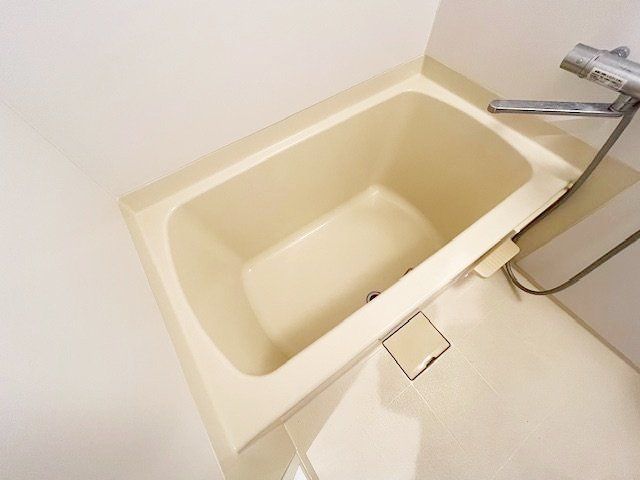 バス・シャワールーム　同間取り別部屋参考写真