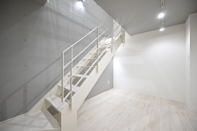 その他部屋・スペース　■LDK■室内物干し機