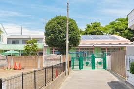 幼稚園・保育園　狛江保育園（幼稚園・保育園）まで336m
