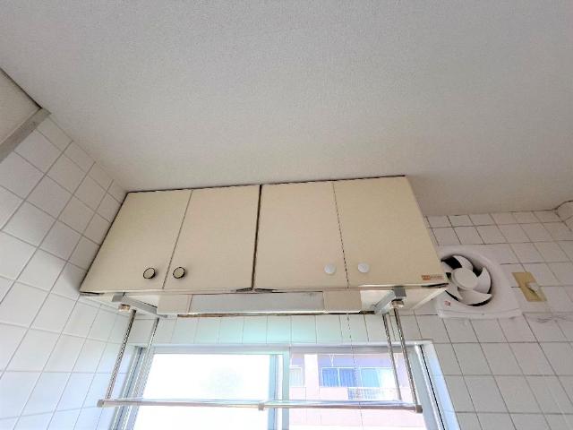 収納　キッチン