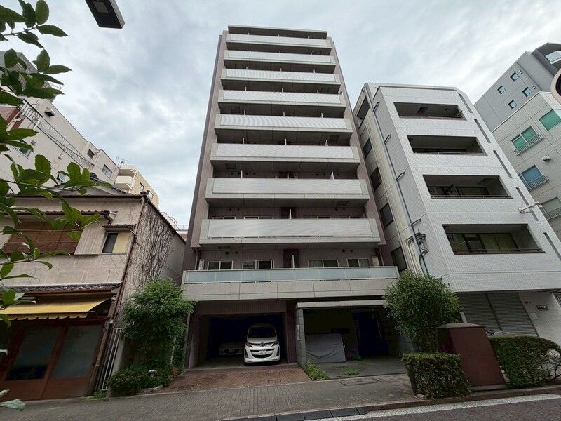 建物外観　外観は落ち着いています