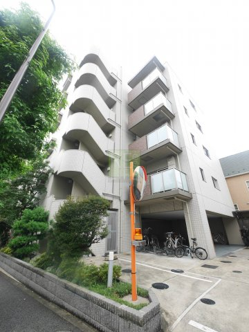 小田急線 千歳船橋駅 徒歩10分 6階建 築15年の外観写真