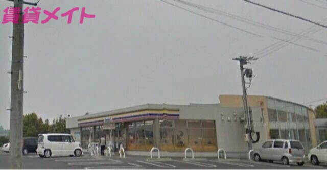 コンビニ　ミニストップ鈴鹿安塚店（コンビニ）まで740m