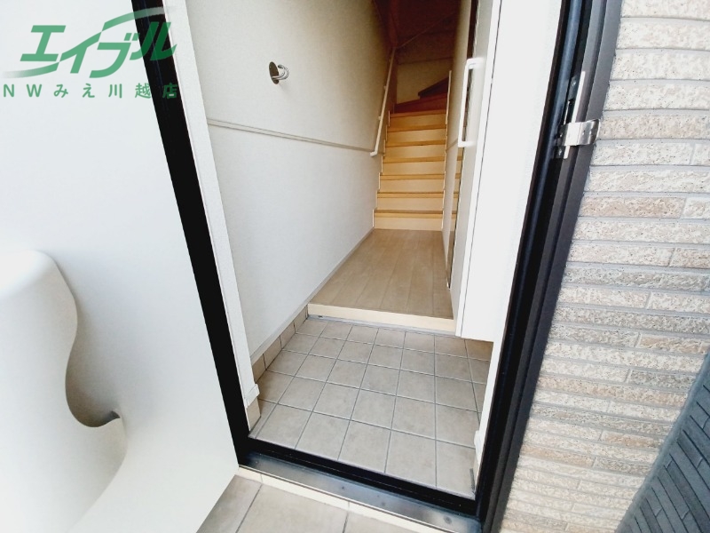 玄関　反転タイプ参考写真