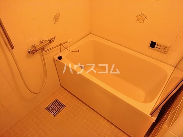永安ビルの風呂写真