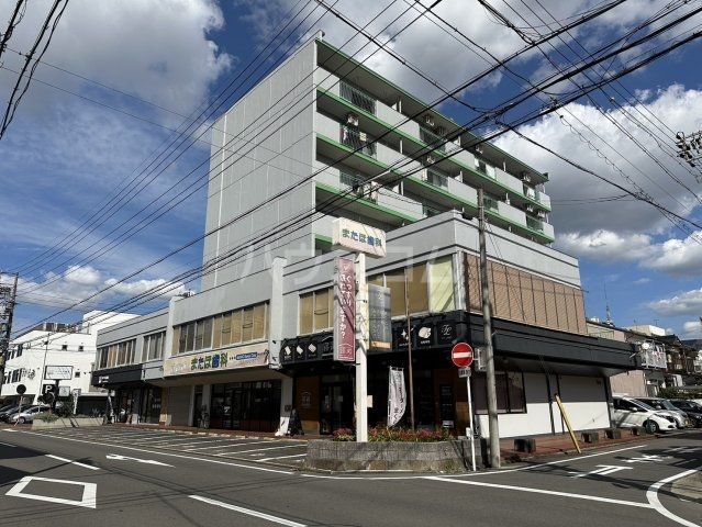 永安ビルの外観写真