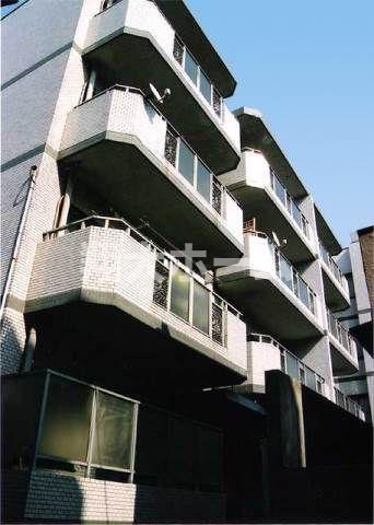 東京メトロ千代田線 北千住駅 徒歩5分 築57年