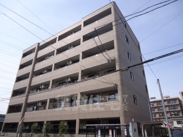 ロビー　外観写真（昼）