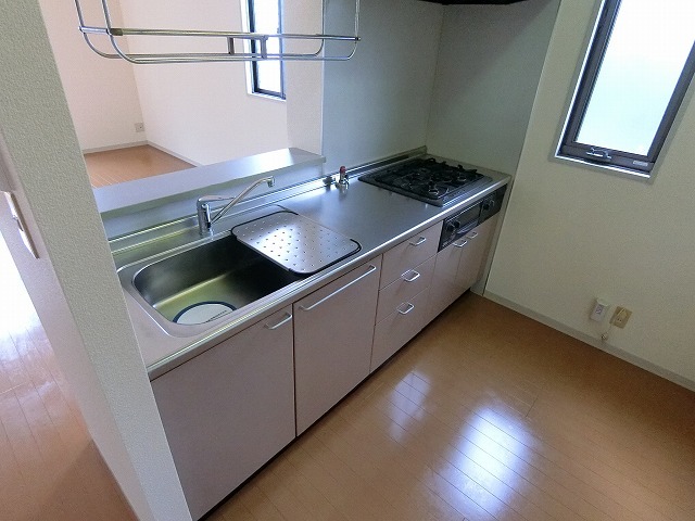 ヴェルデ須磨2のキッチン写真