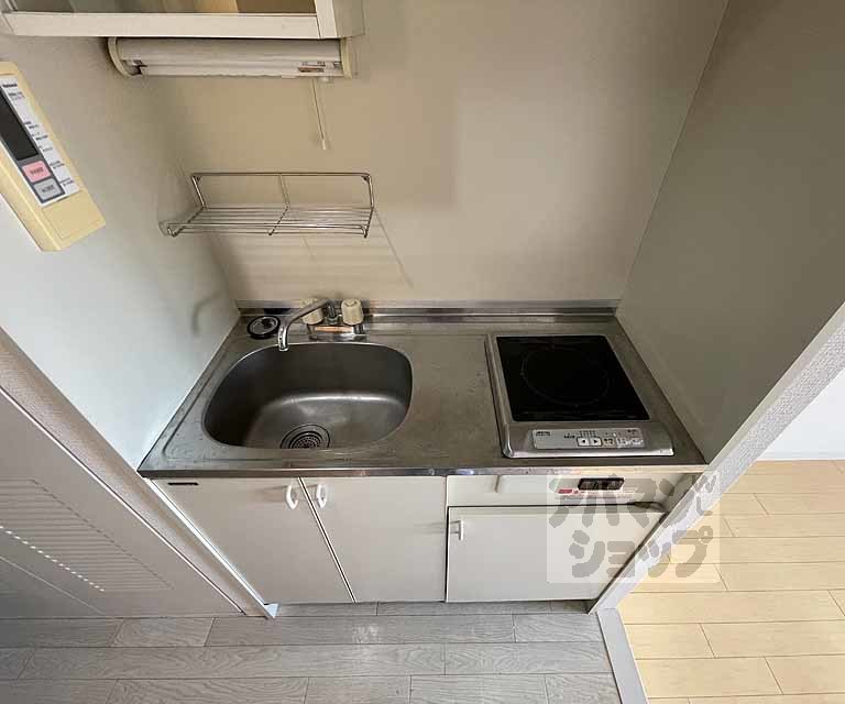 京の五条GREENHOUSEのキッチン写真