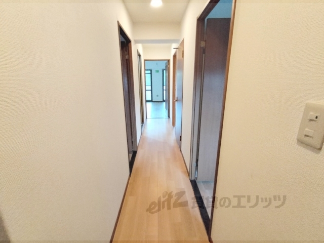 その他部屋・スペース　廊下
