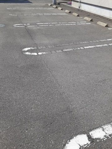 駐車場　駐車場完備です