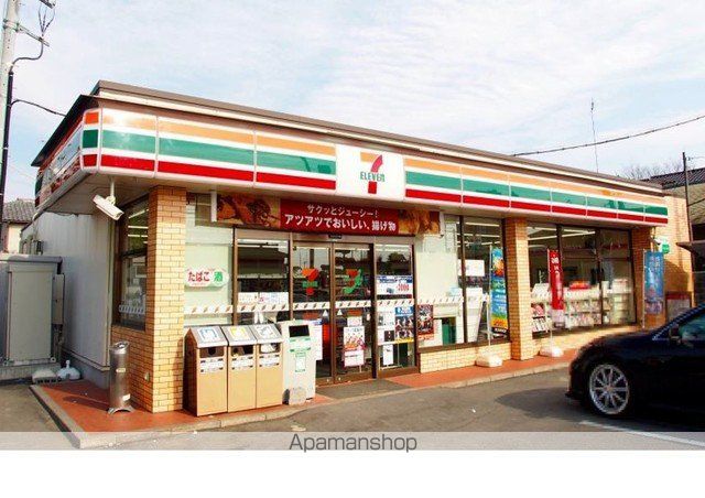 コンビニ　セブンイレブン向町店（コンビニ）まで800m