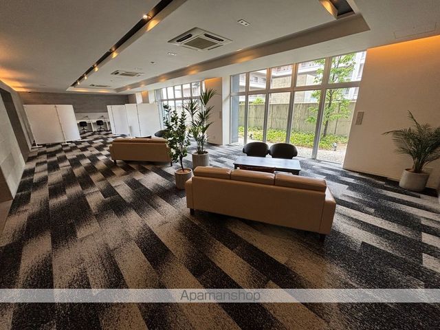 ロビー　ロビー