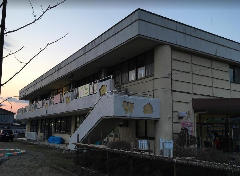 幼稚園・保育園　見附保育所（幼稚園・保育園）まで450m