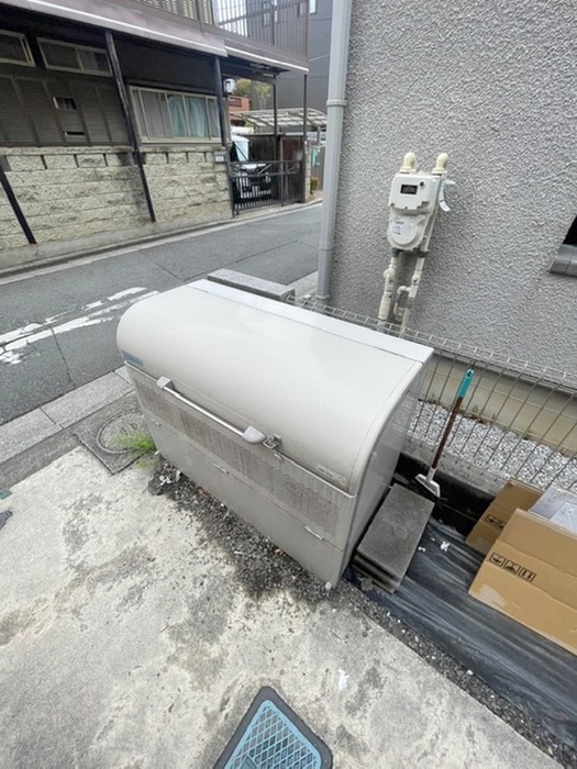 ホワイトコ-ポの外観写真