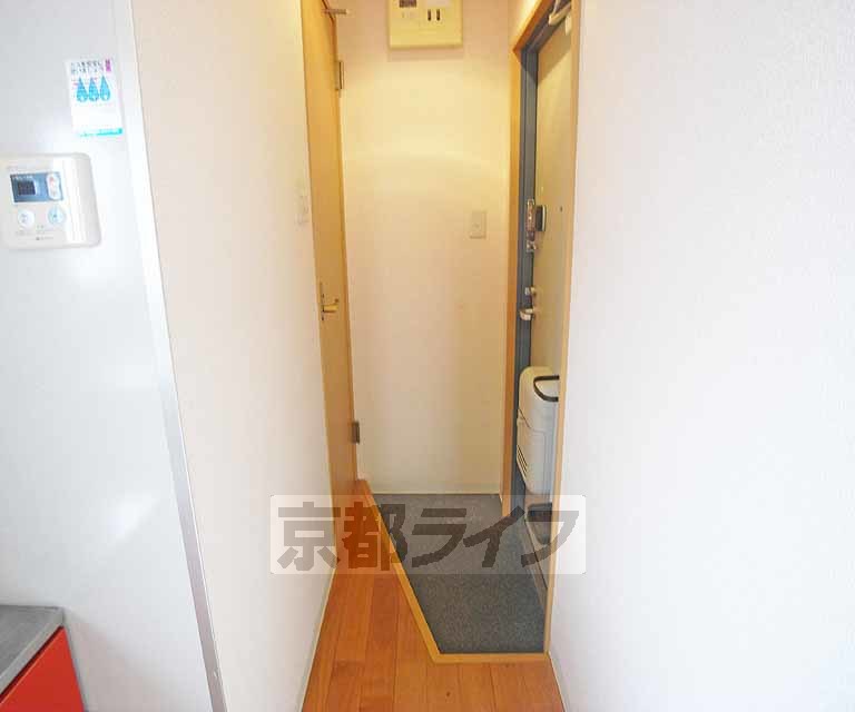 玄関　玄関です。