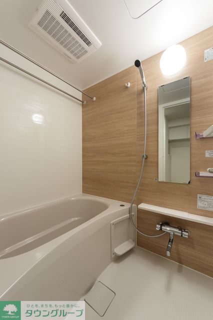 バス・シャワールーム　※写真は同タイプ住戸です。