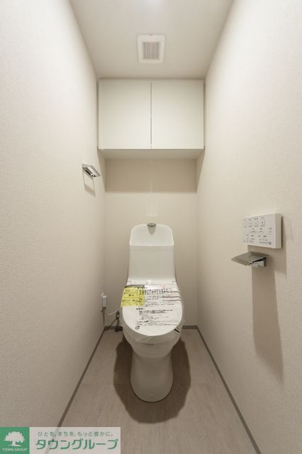 トイレ　※写真は同タイプ住戸です。