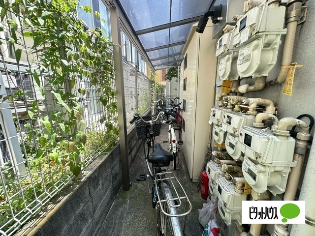 駐車場　駐輪場