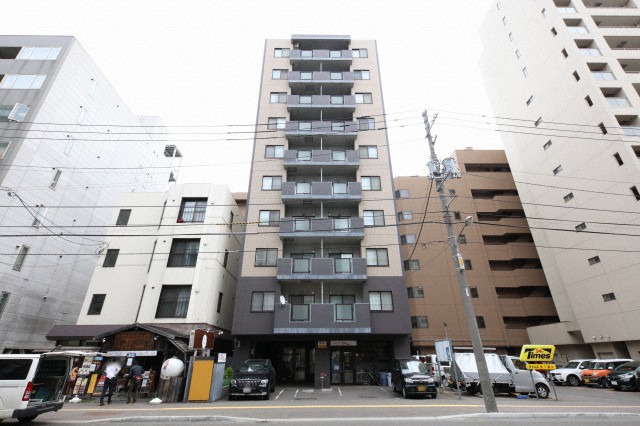 地下鉄東西線 バスセンター前駅 徒歩4分 築22年