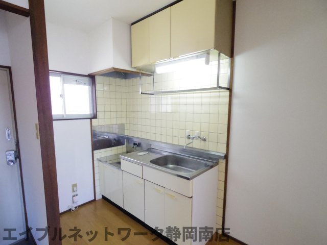 キッチン　キッチンでお料理をお楽しみください