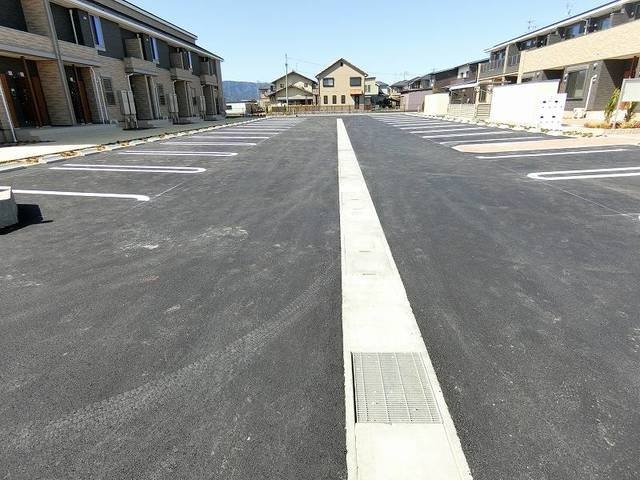 駐車場　駐車スペースもあります