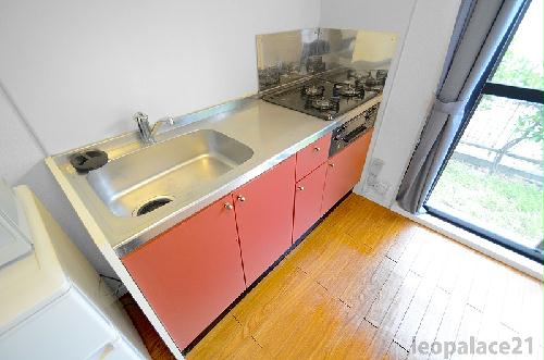 キッチン　設備・使用は号室により異なる為、現況を優先致します。