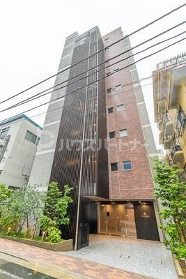 【板橋区本町のマンションの建物外観】